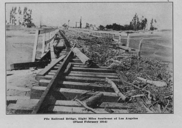 LA-River-1914-Railroad