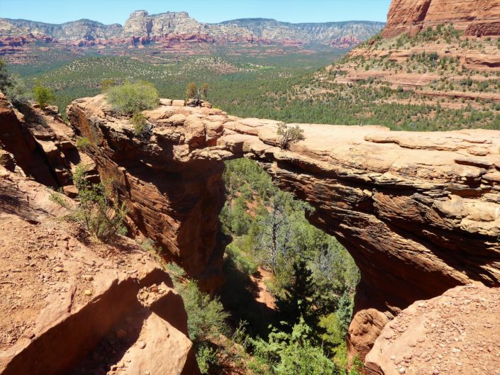 Devil's Bridge - Modern Hiker